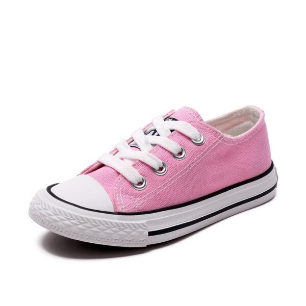 Children's canvas shoes