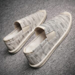 Men's canvas shoes