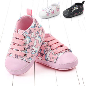 Children's canvas shoes